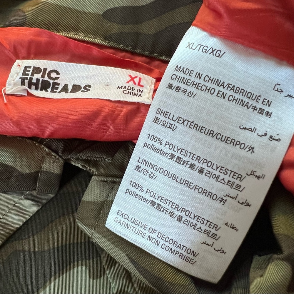EPIC Big Boys Camo-Print Jacket. THREADS. Size L "SELF MADE" - Picture 8 of 8